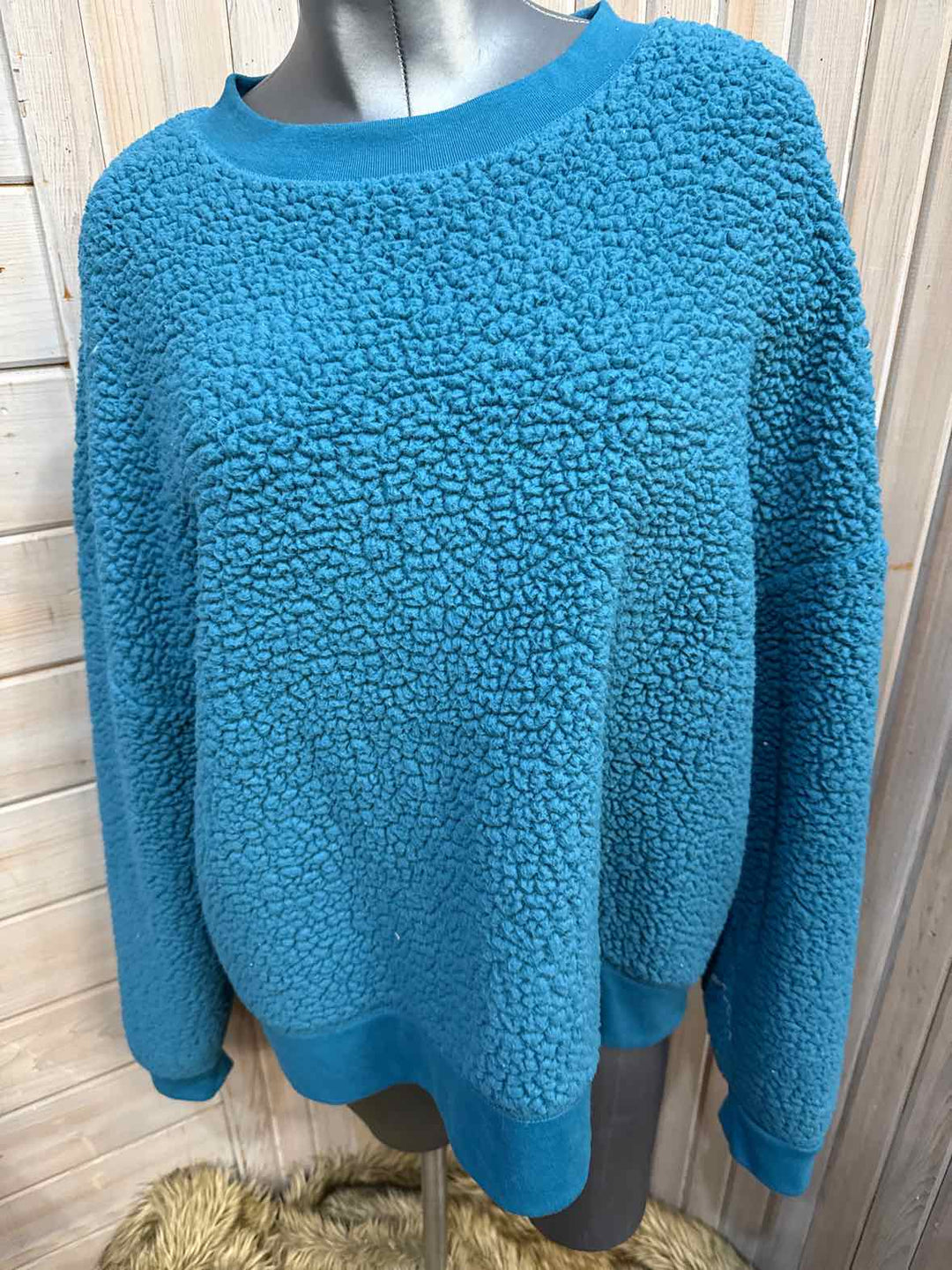 3X - Secret Treasures Sweater