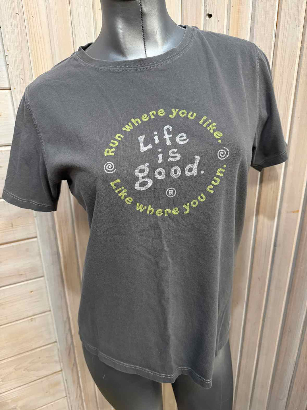 M - Life is Good T-Shirt