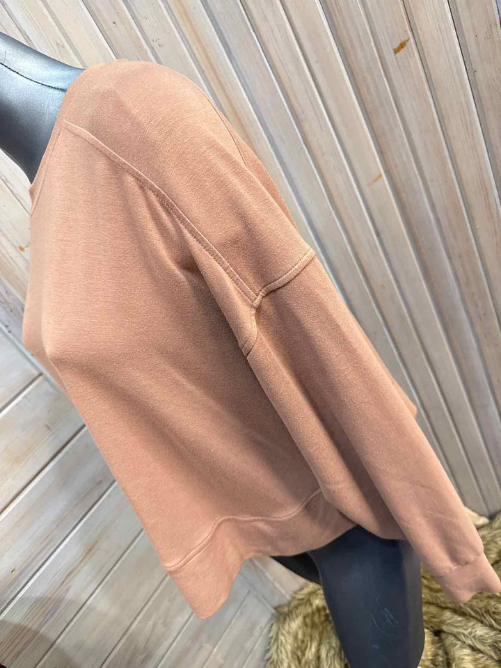 M - Live-In French Terry Long Sleeve