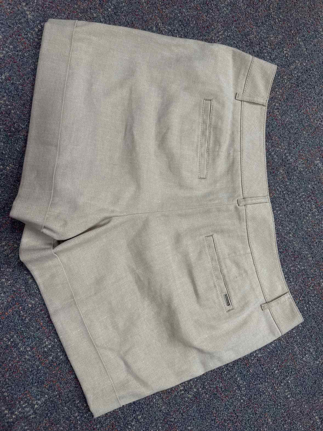 12 - WhiteHouseBlkMkt Shorts