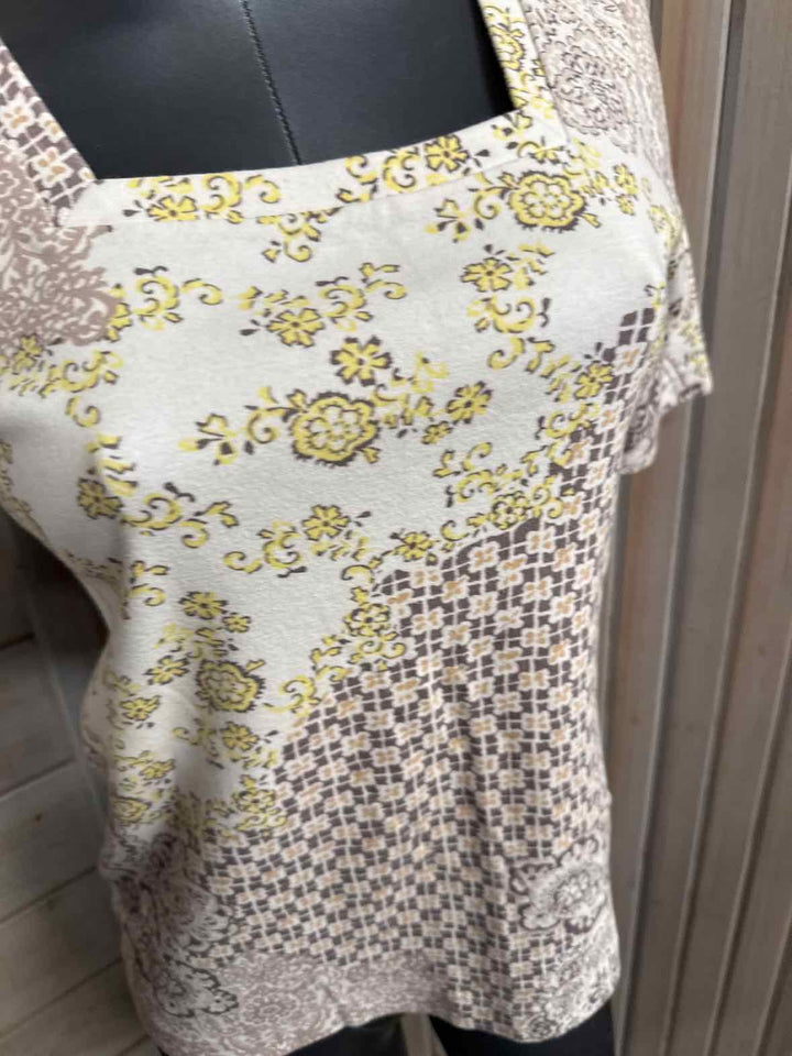 M - Croft & Barrow T-Shirt