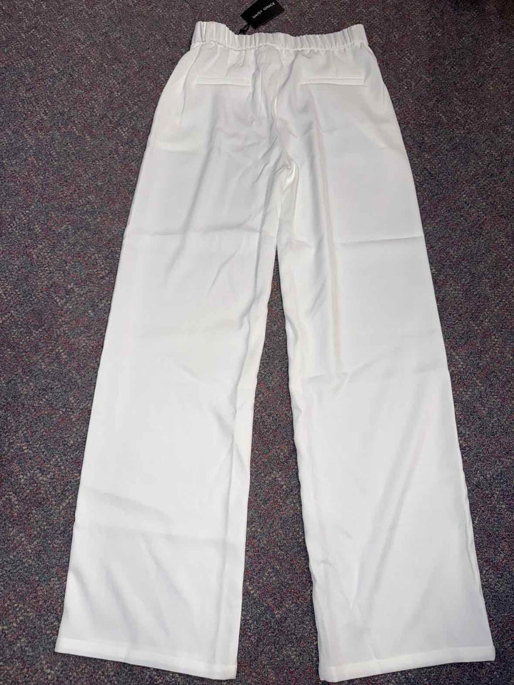 M - Daisy Grace Pants