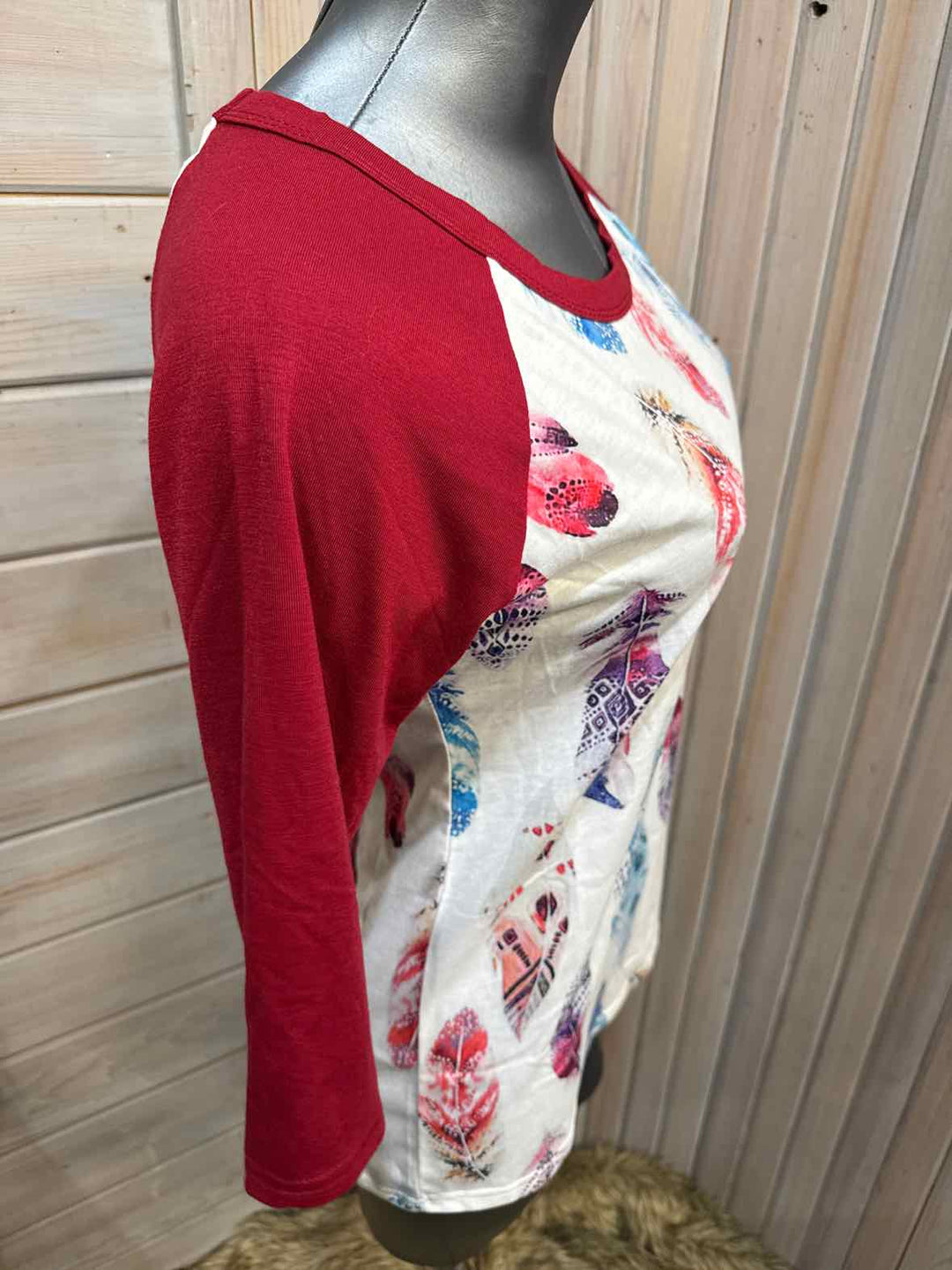 S - Unbranded 3/4 Sleeve