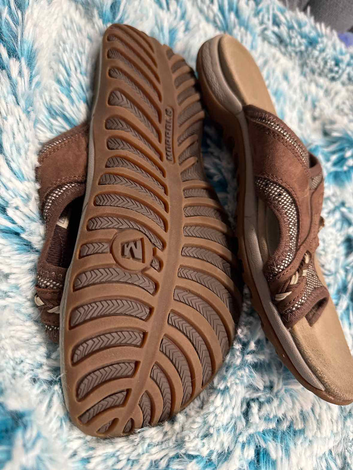 7 - Merrell Sandals
