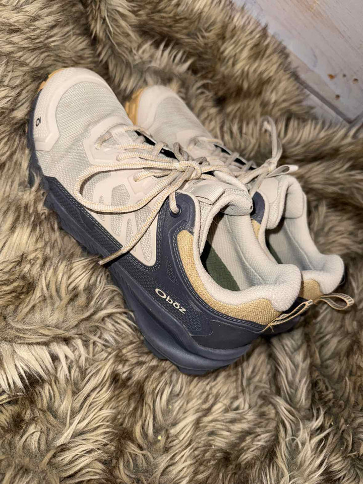 9.5 - Oboz Katabatic Mid Athletic Shoes