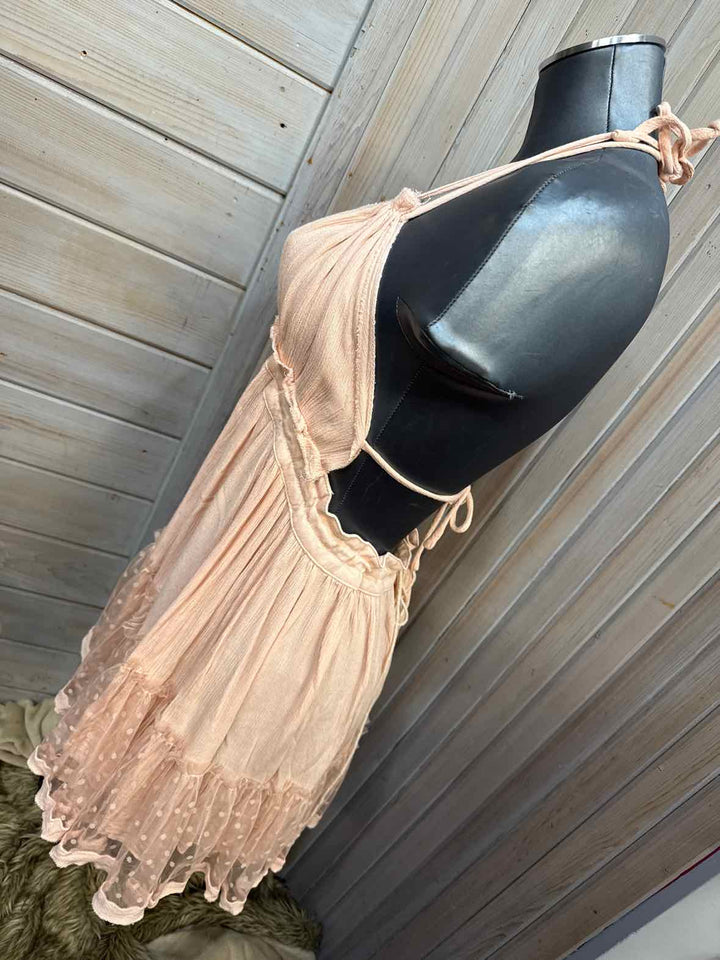 S - R. Vivimos Tunic