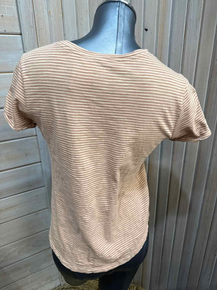 S - Old Navy T-Shirt