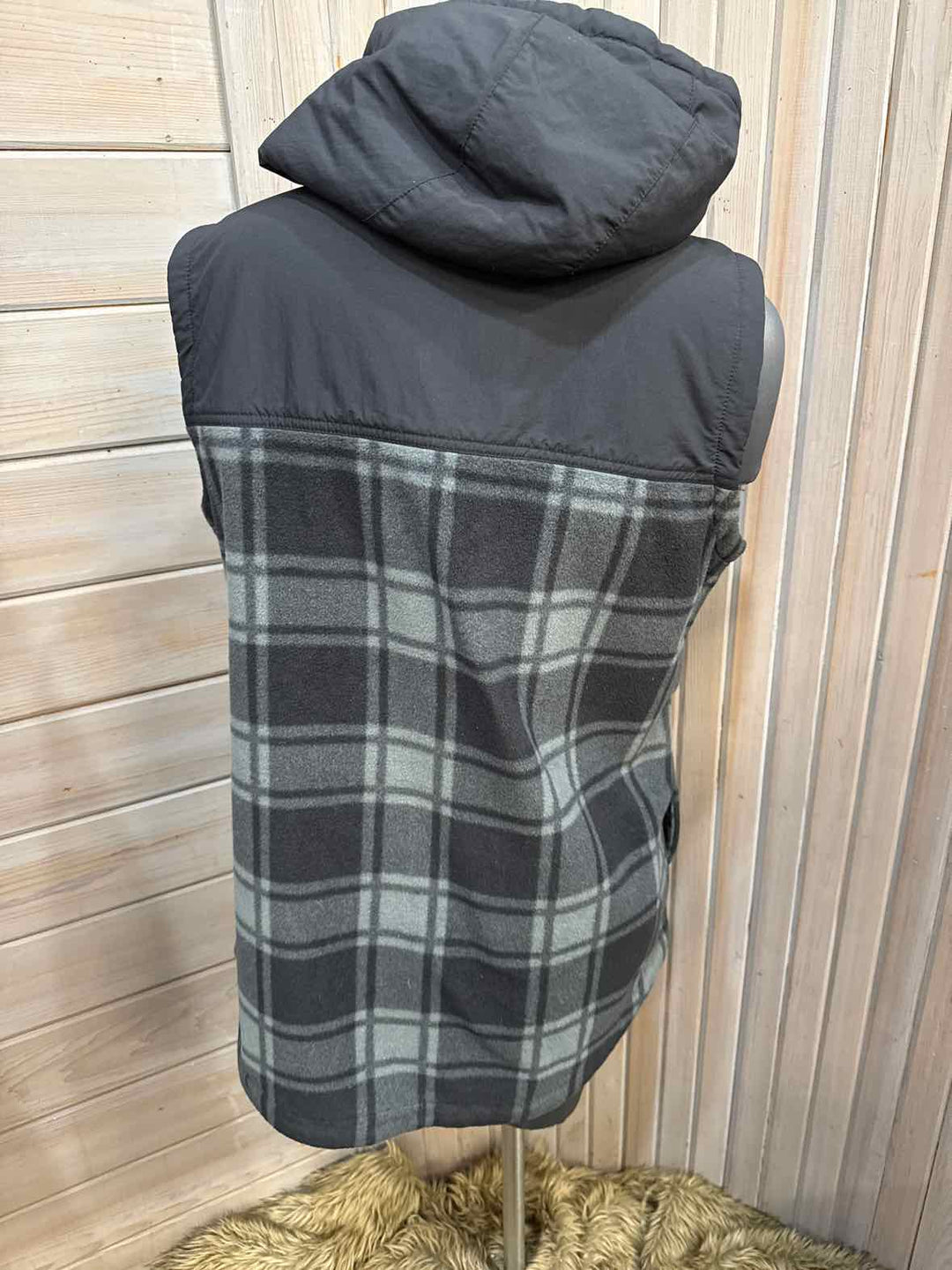 XL - Columbia Vest
