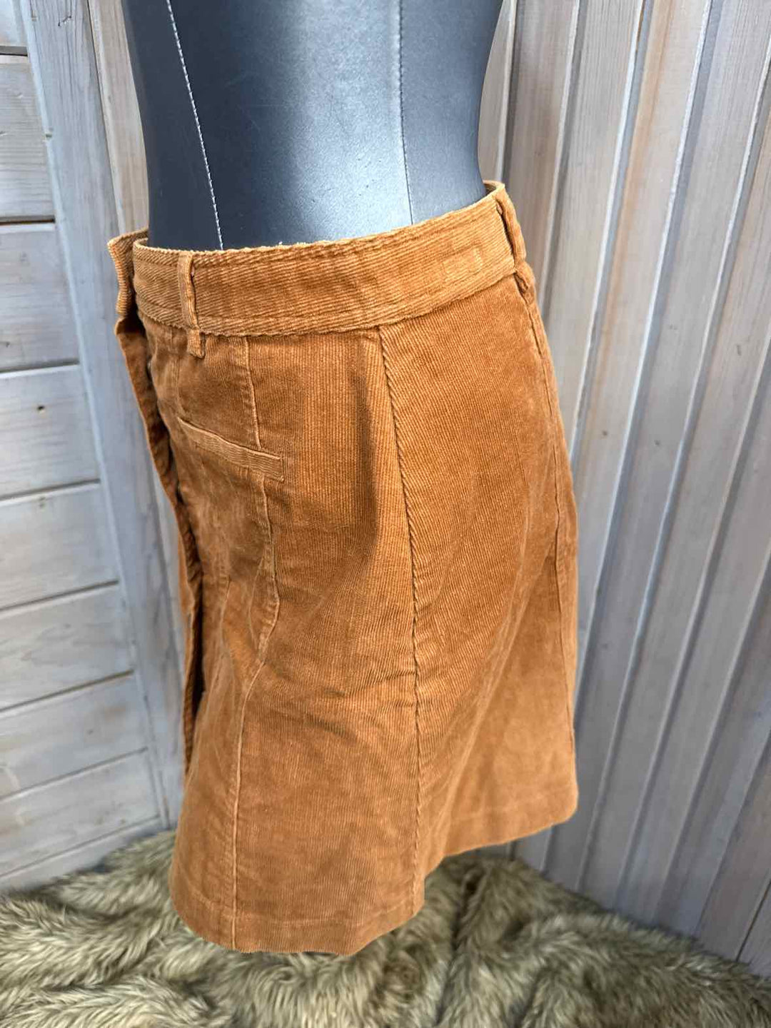 M - very J Skirt