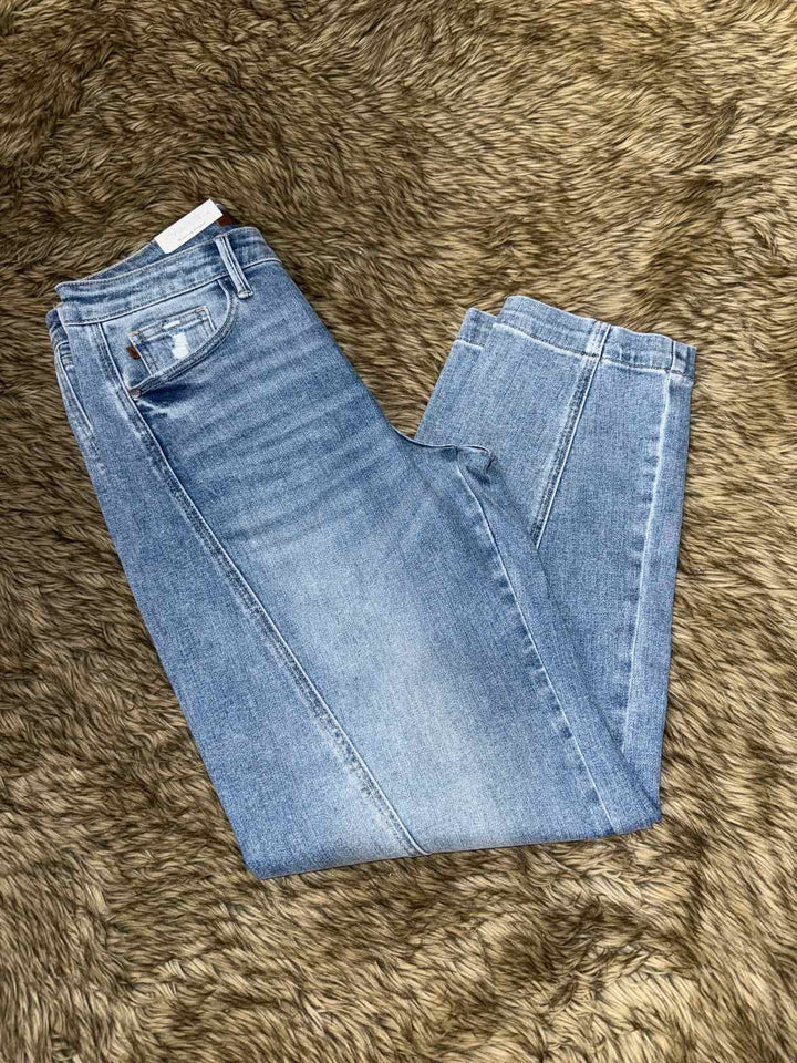 7/28 - Judy Blue Jeans