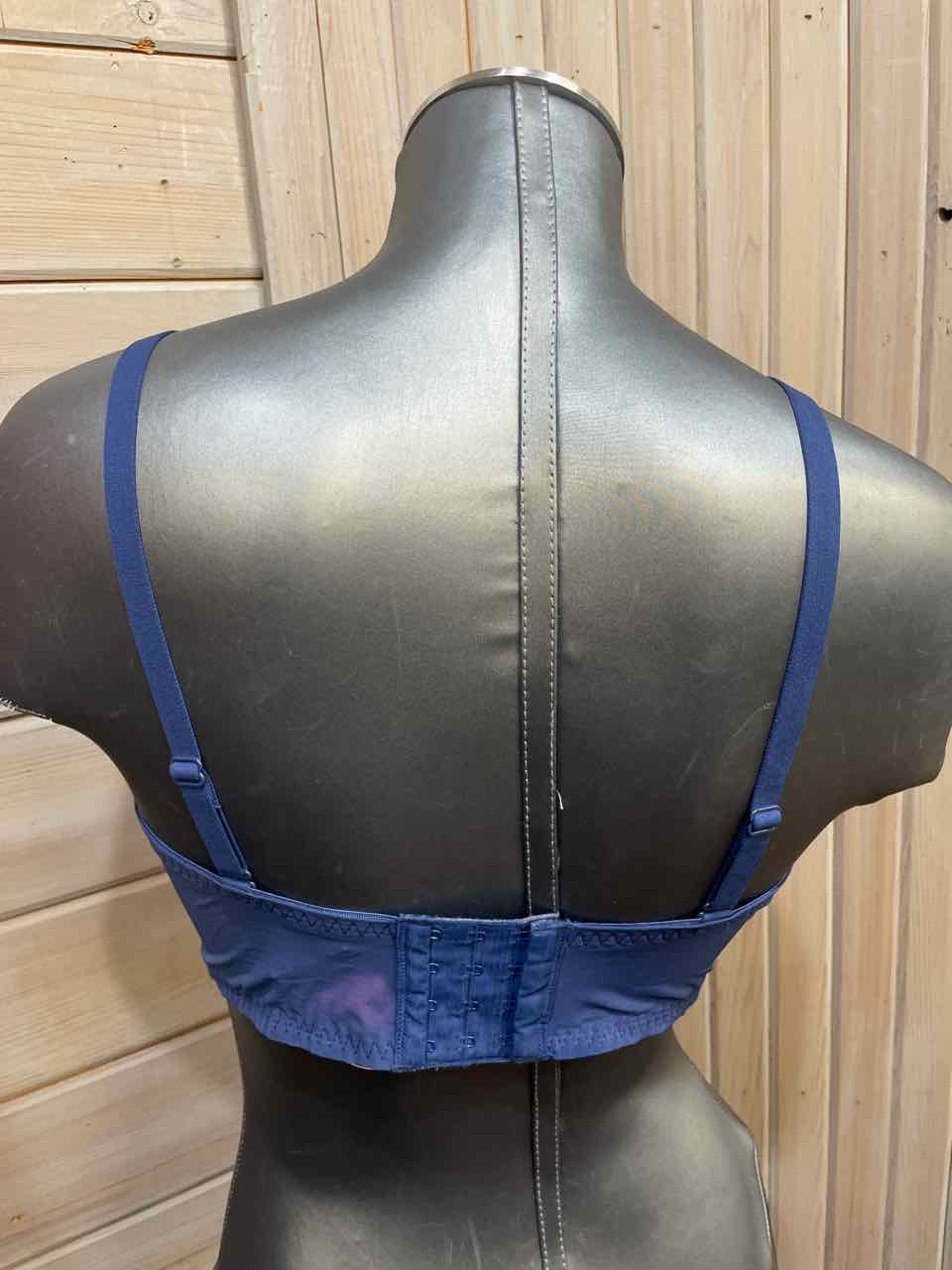 38B - Maidenform Bra