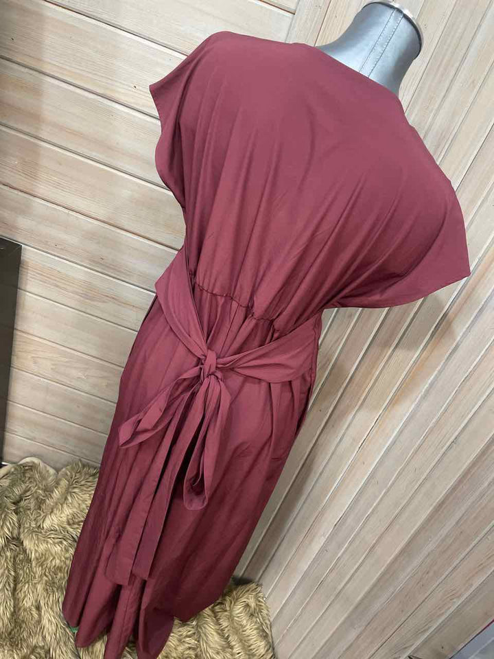 L - HALARA Dress