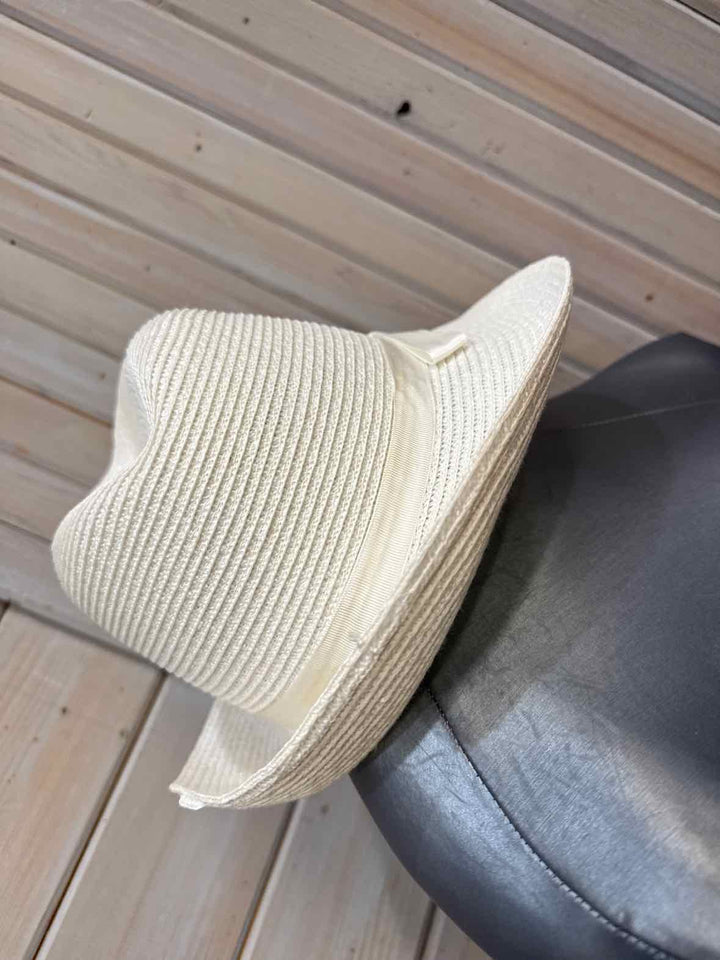 Accessories - Hat Derby