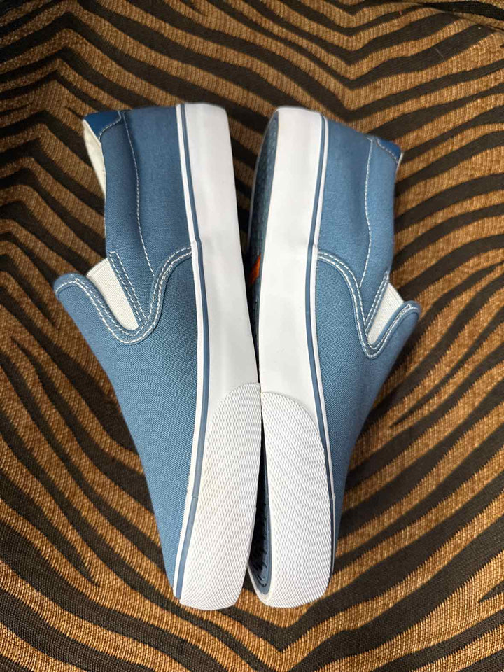 7.5 - Lugz Slip-on