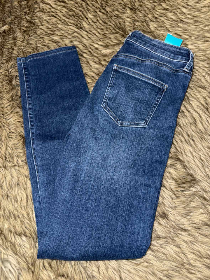 1 - Uniqlo Jeans Jeans