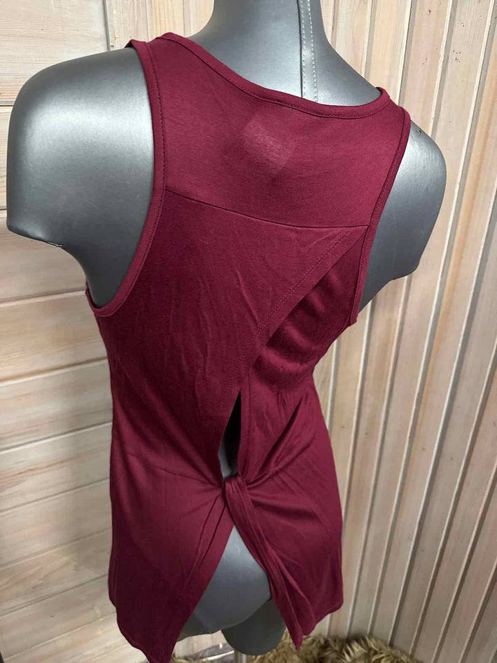 M - Banana Republic Tank