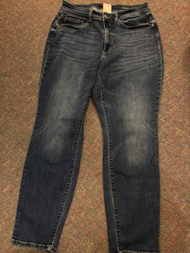14W - Judy Blue Jeans