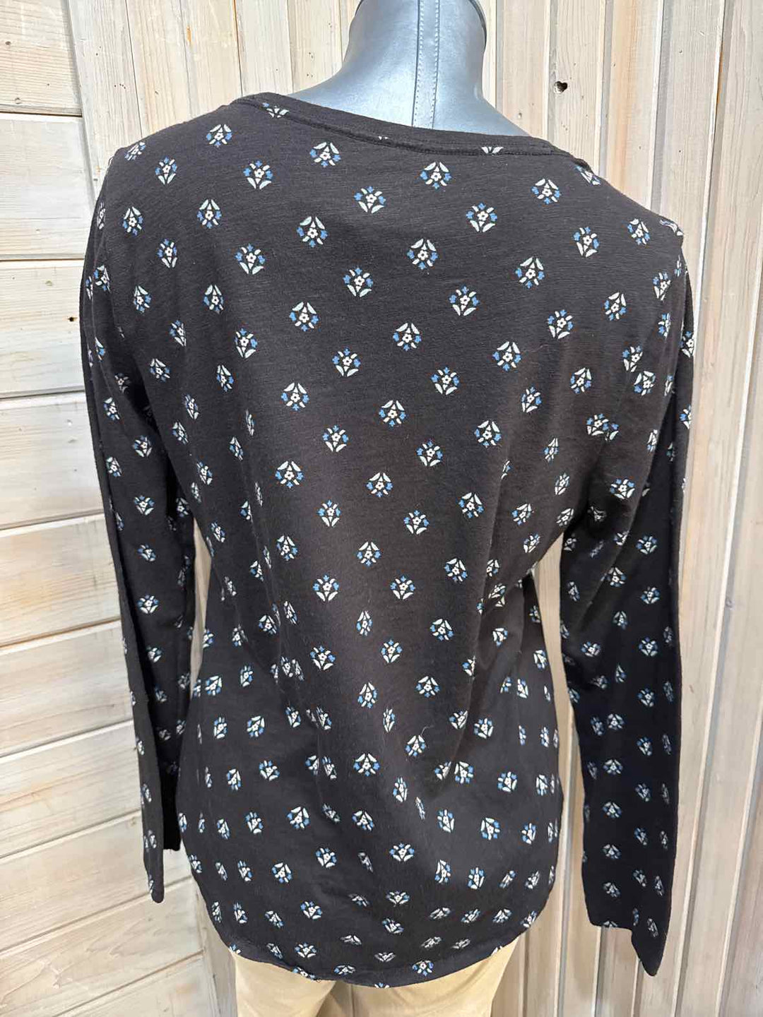L - Sonam Life Long Sleeve