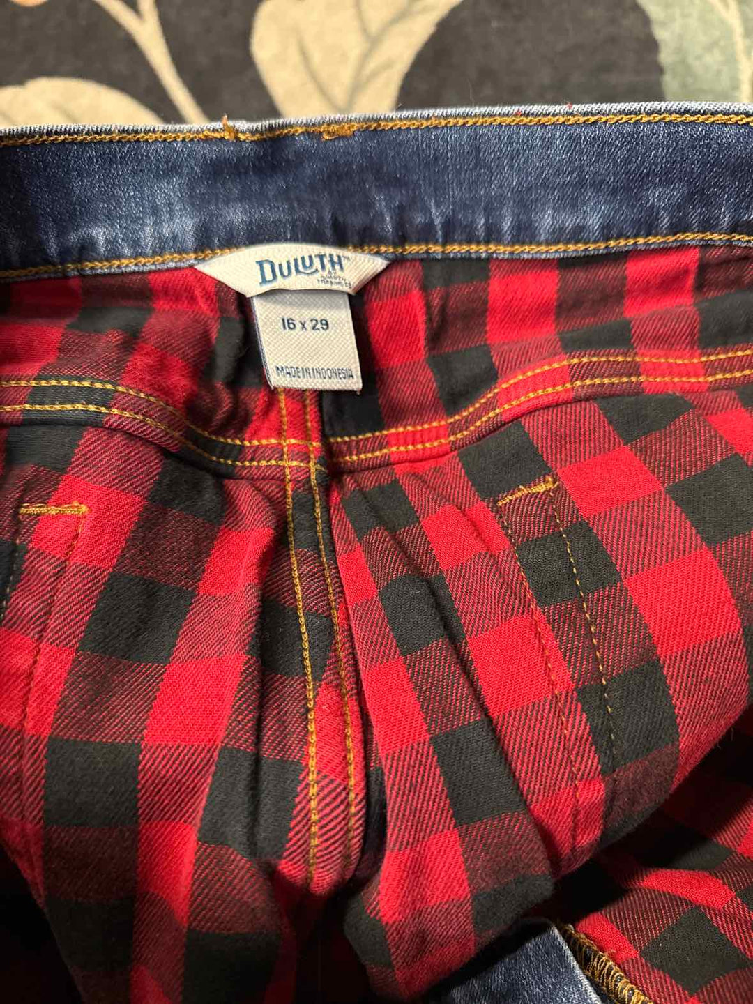 16/29 - Duluth Trading Co. Jeans