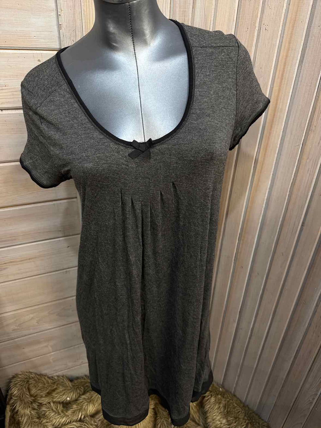 M - Simply Vera Dress