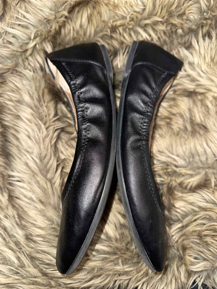 10.5 - Amazon Essentials Flats