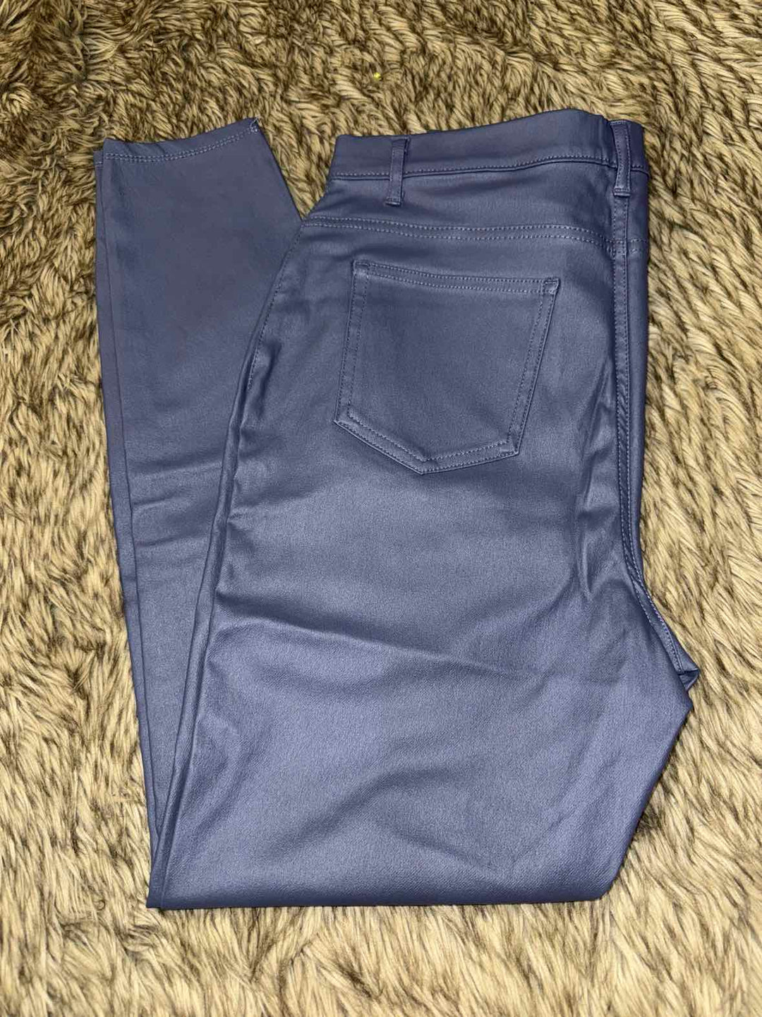 L - Time and Tru Pants
