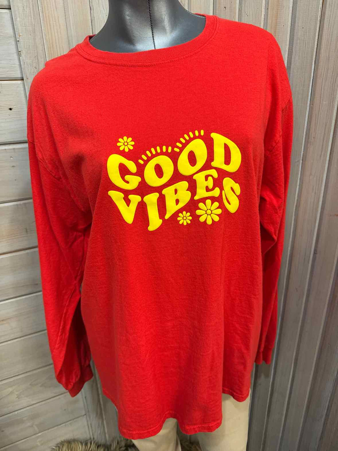 L - Gildan Long Sleeve