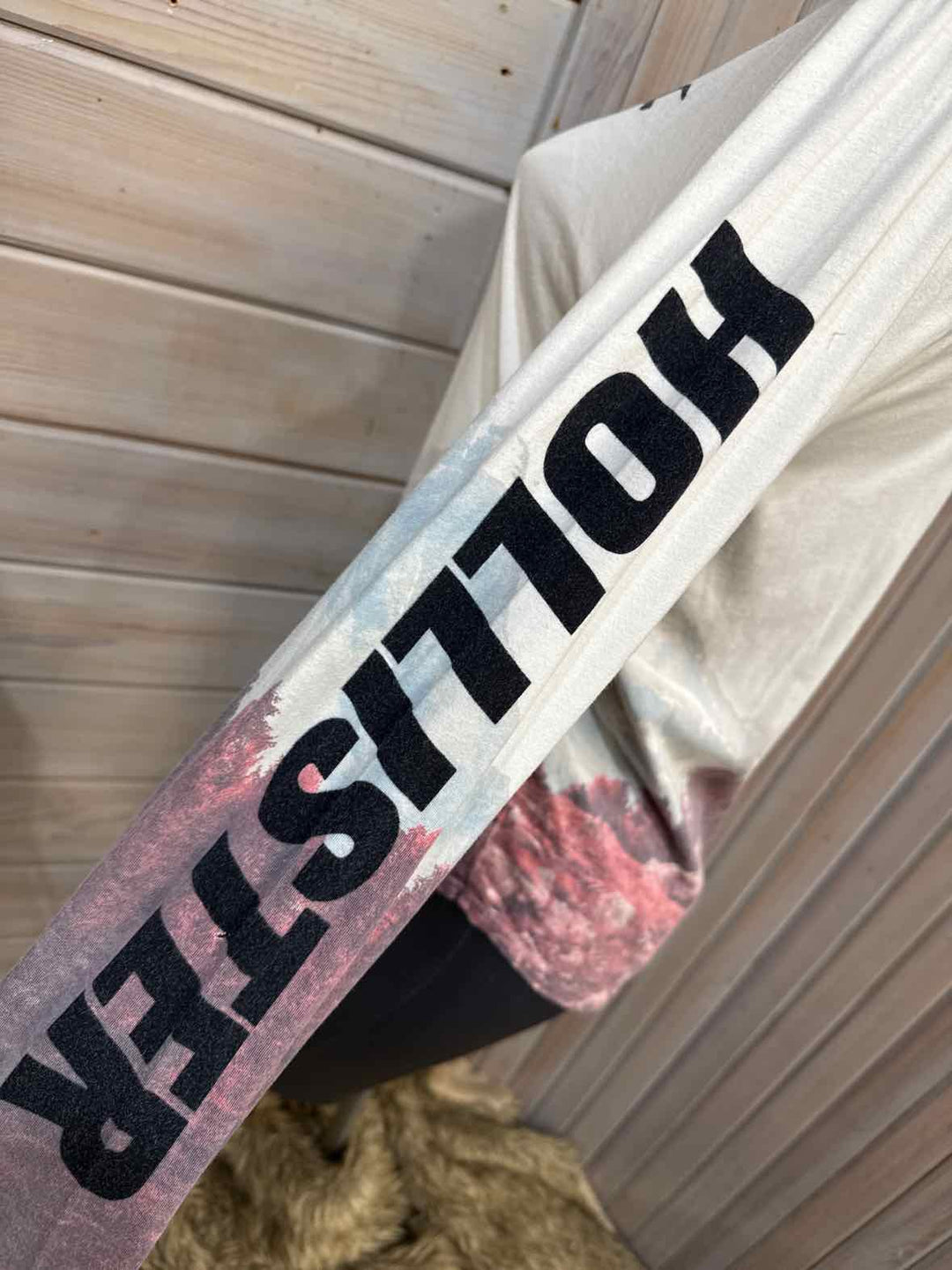 M - Hollister Long Sleeve