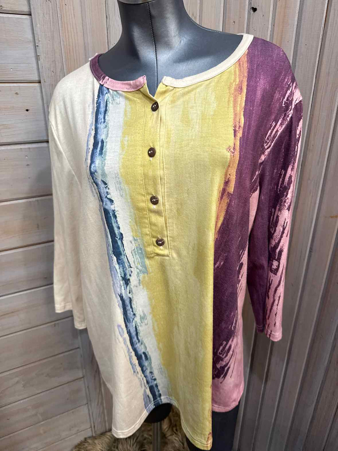 XL - Unknown Long Sleeve