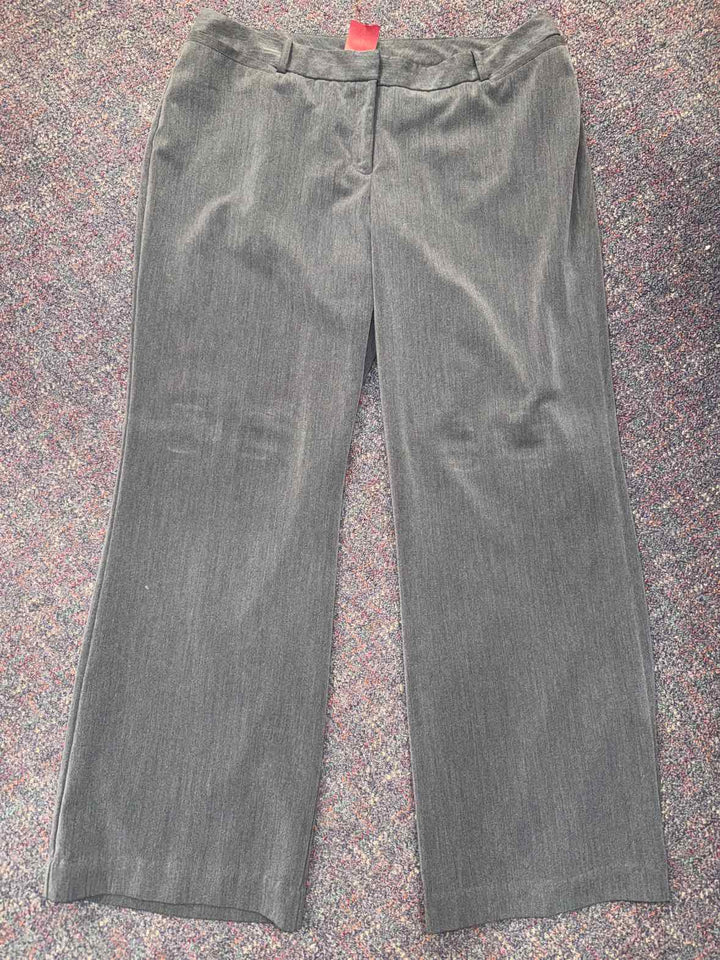 18 - Worthington Pants