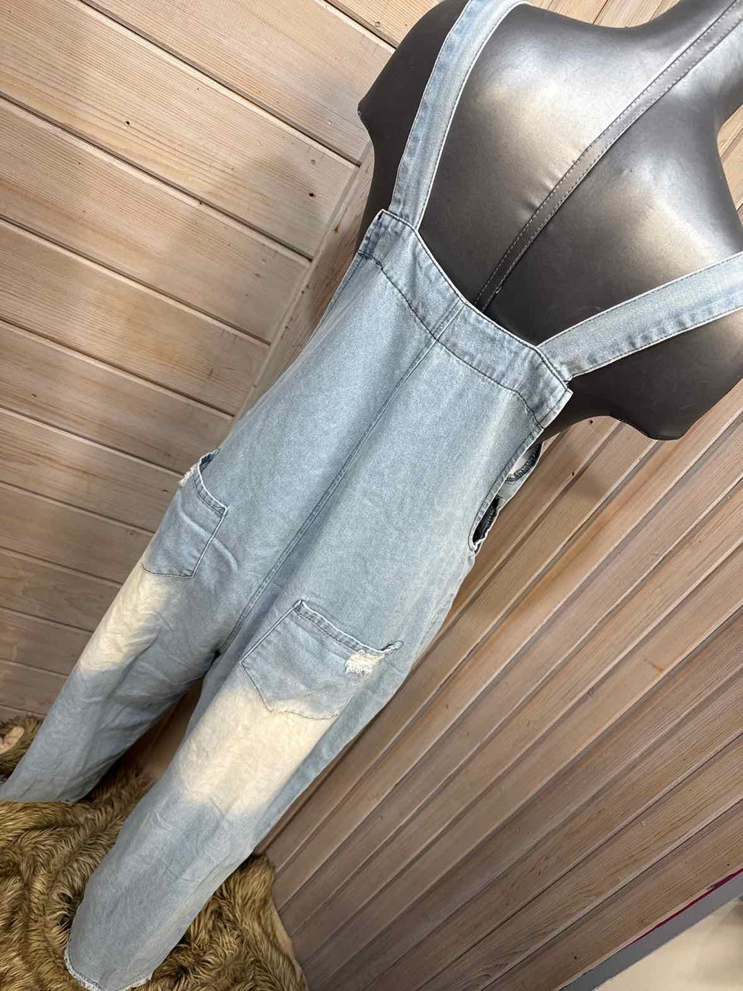 L - Unknown Overalls