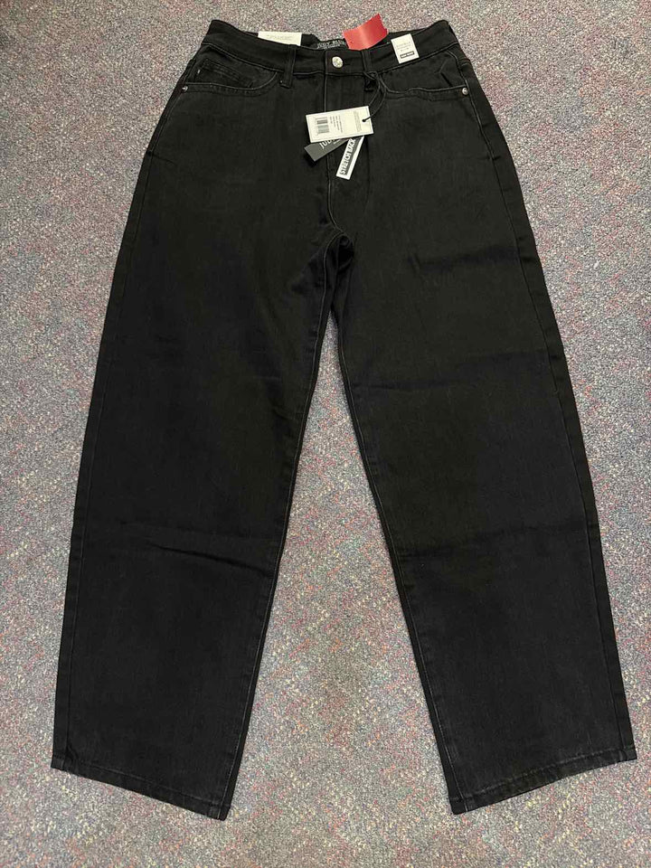 7/28 - Judy Blue Jeans