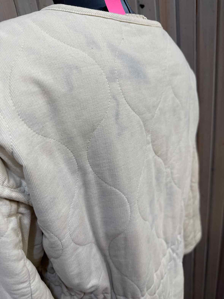 L - Universal Thread Jacket