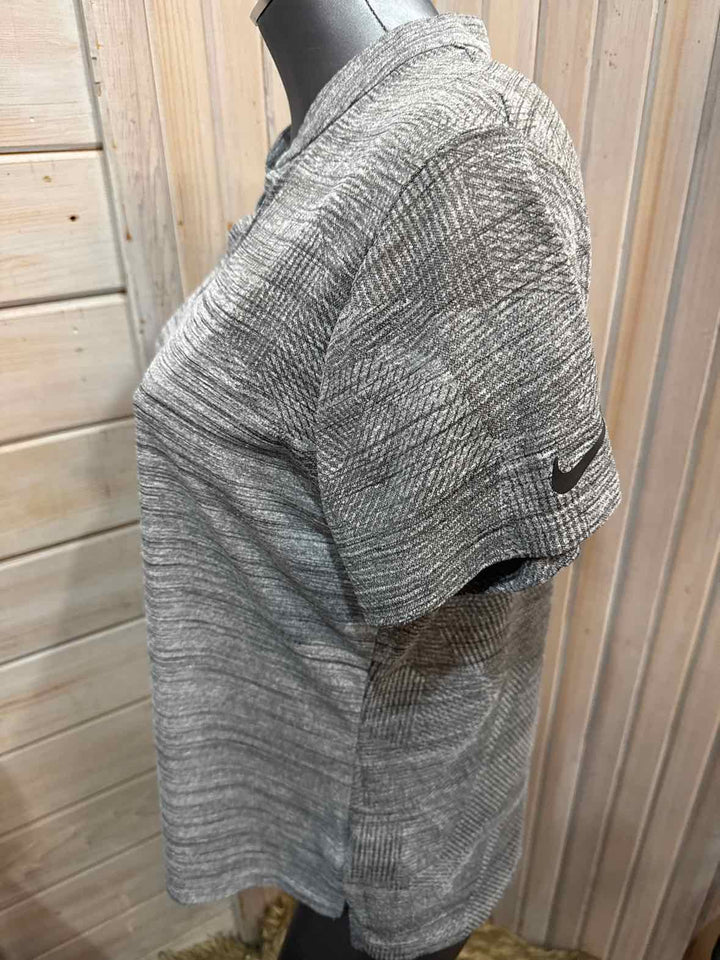 XL - Nike T-Shirt