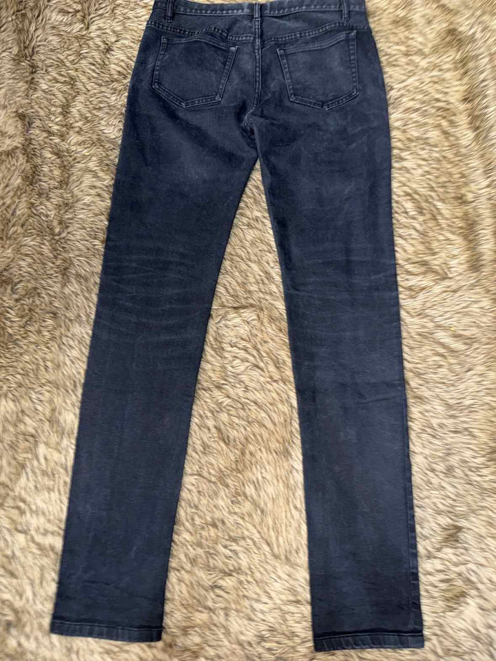 31 - A.P.C. Jeans