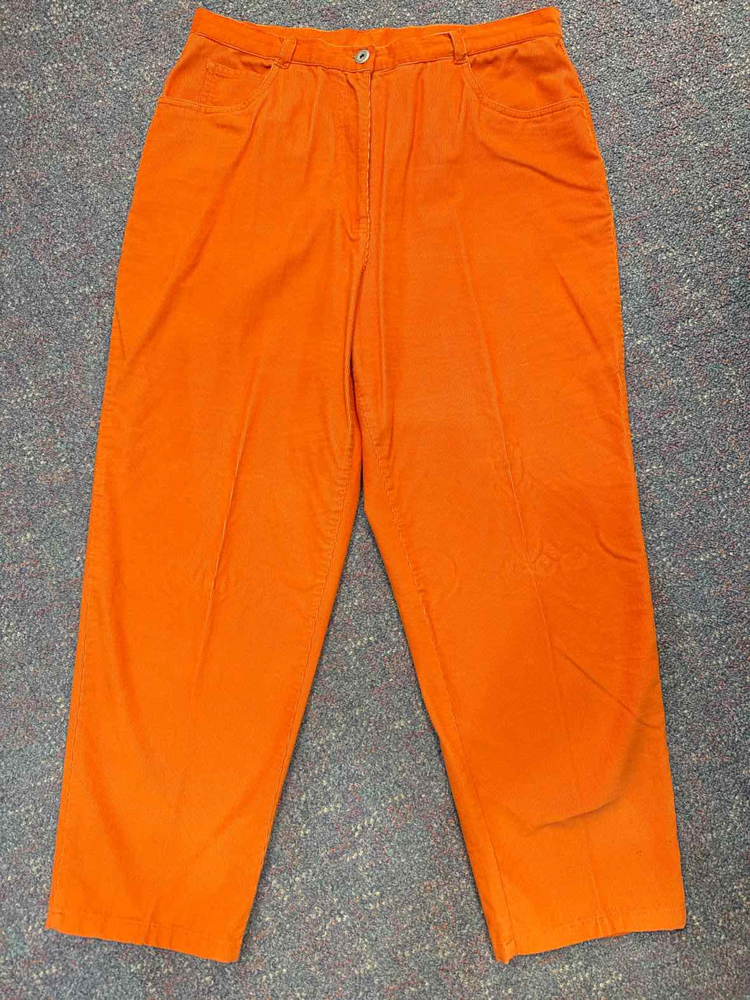 14 - Casual Corner Pants