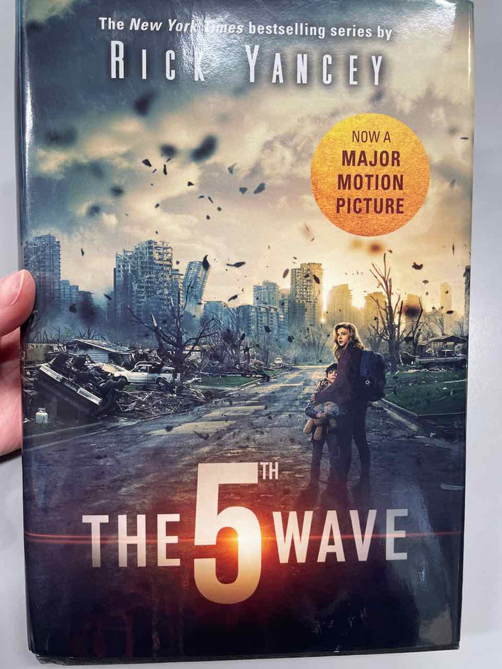 Book - 5th Wave by Rick Yancey