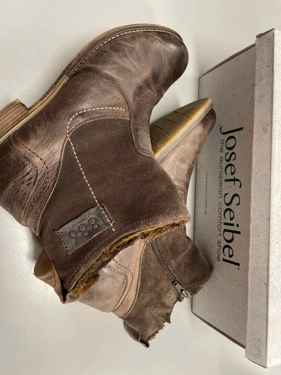 8.5 - Josef Seibel Boots