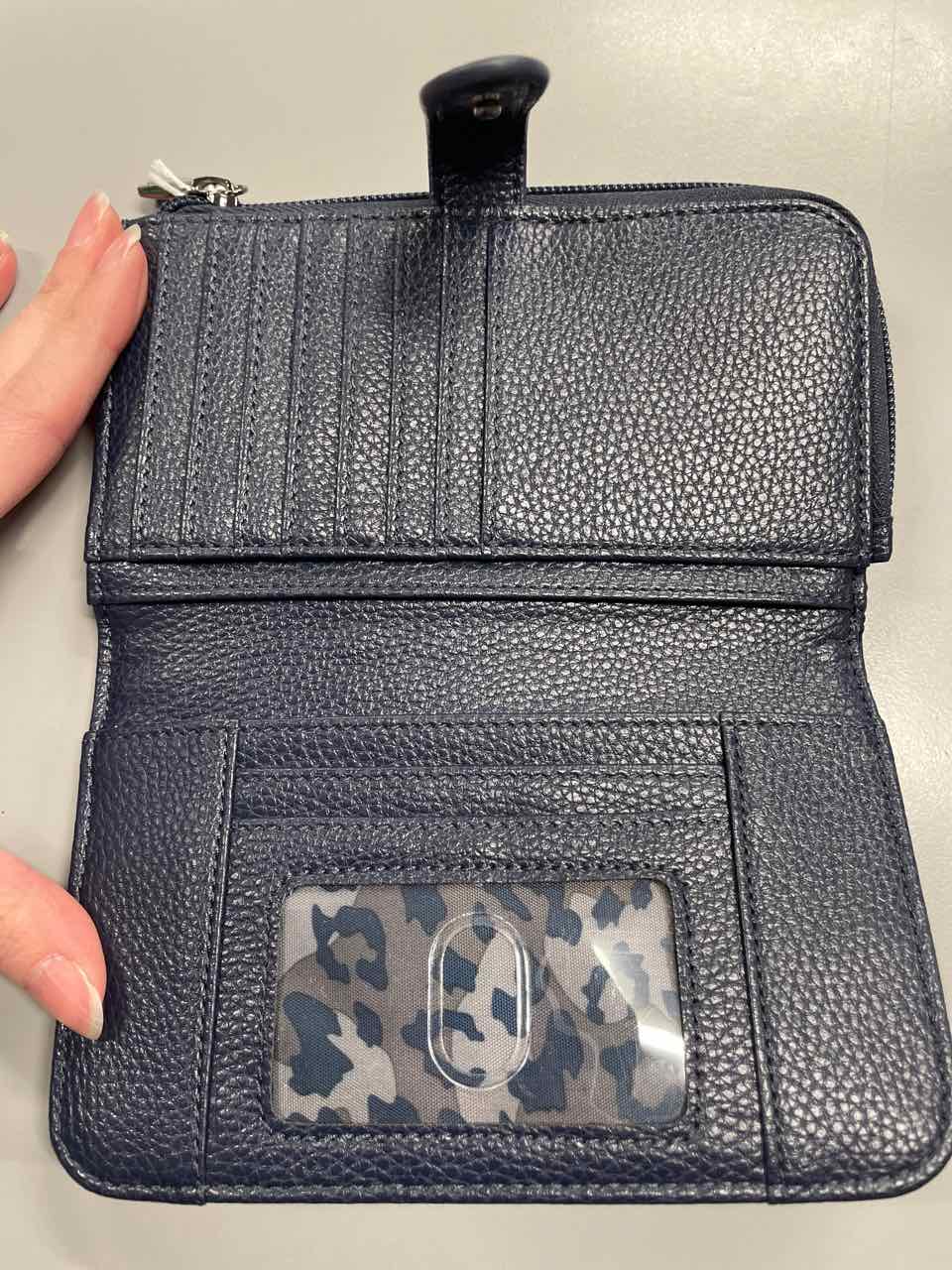 Accessory- Lug Wallet