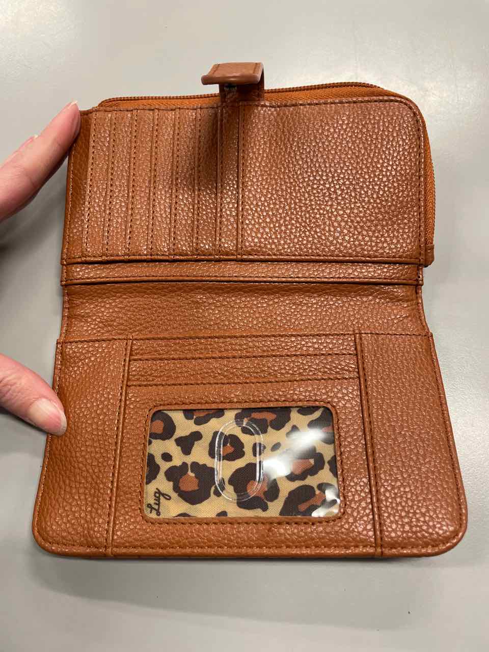 Accessory - Lug Wallet