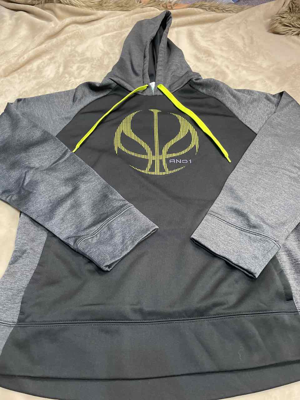 L - And 1 Hoodie