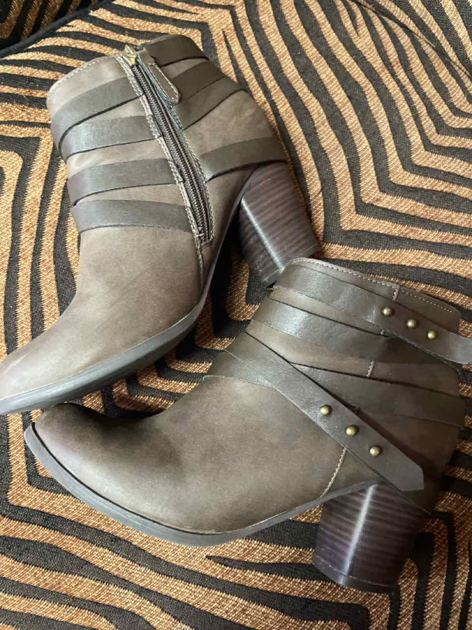 8 - Mossimo Boots