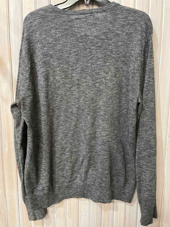 L - American Eagle Sweater